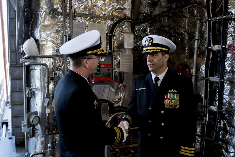USS Omaha (LCS 12) Blue Crew change of command ceremony