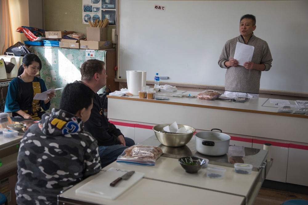Air station residents experience flavor of local culture