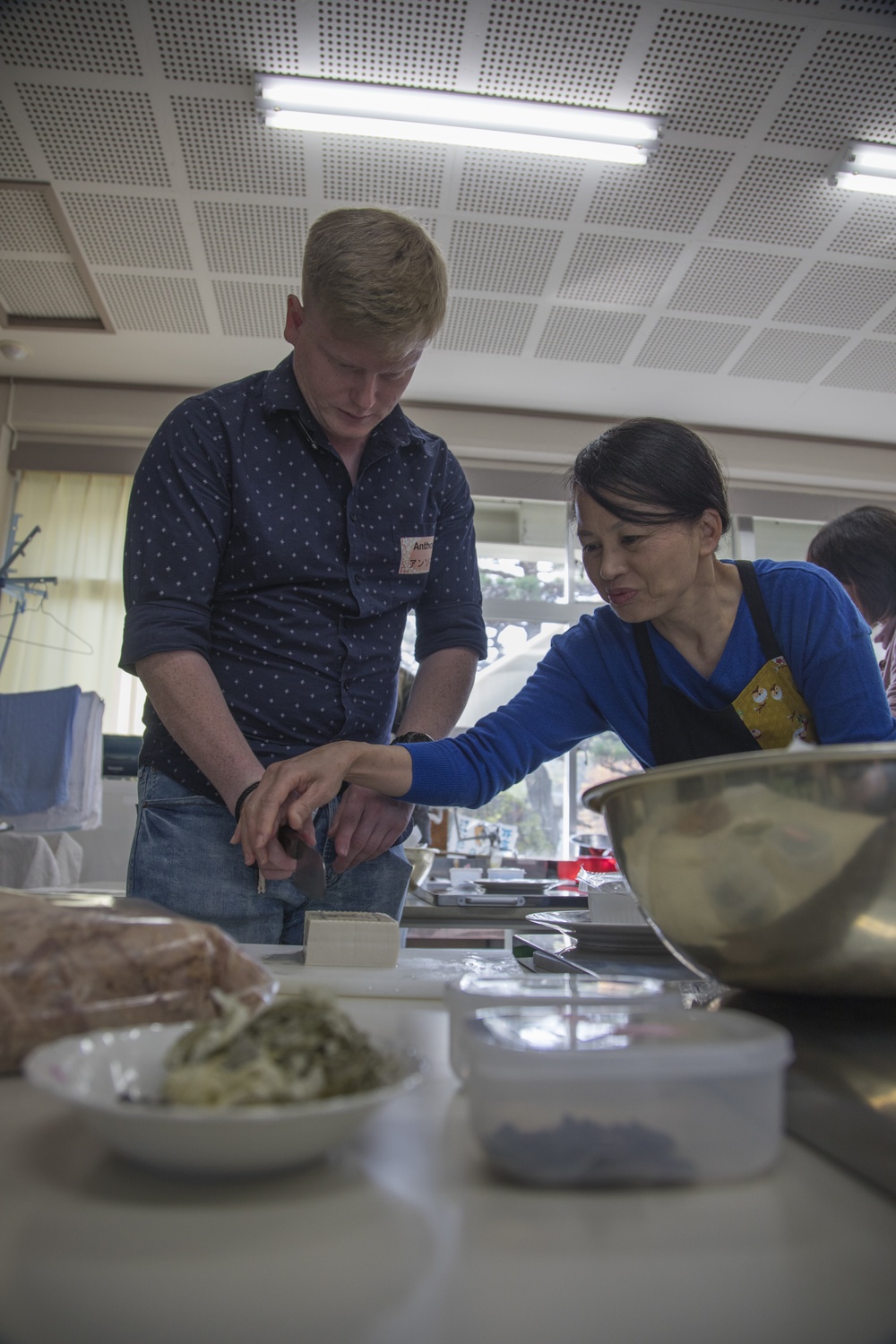 Air station residents experience flavor of local culture