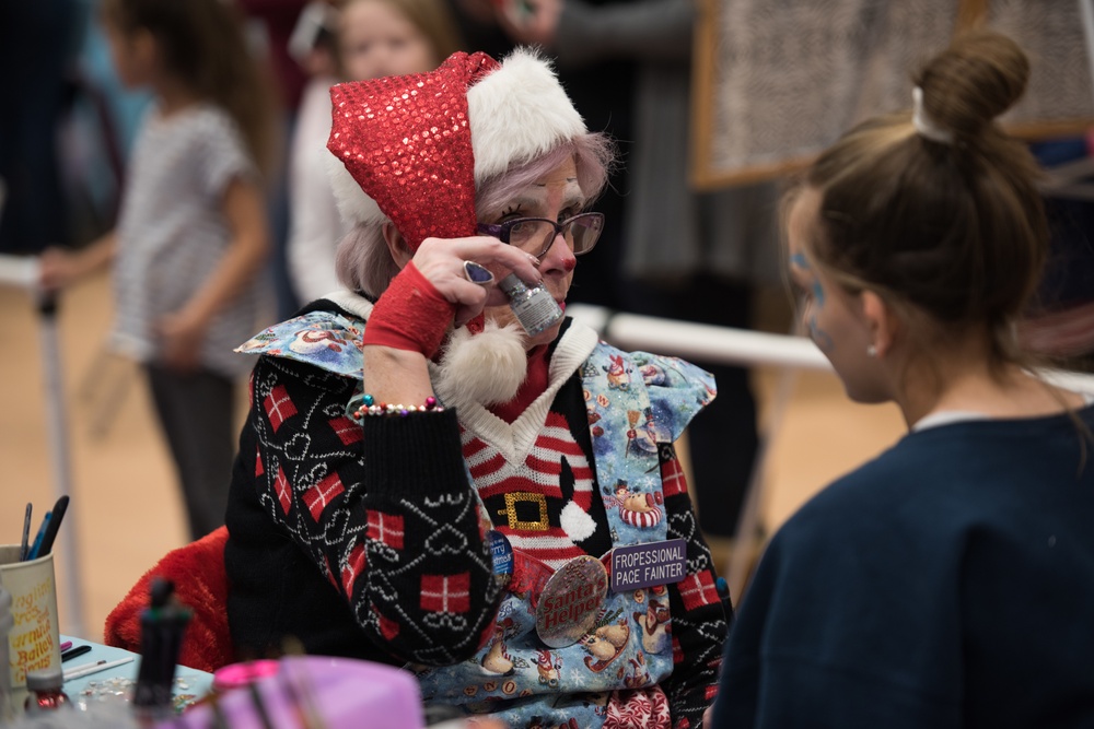 Offutt Enlisted Spouses Club hosts 25th Winter Wonderland event