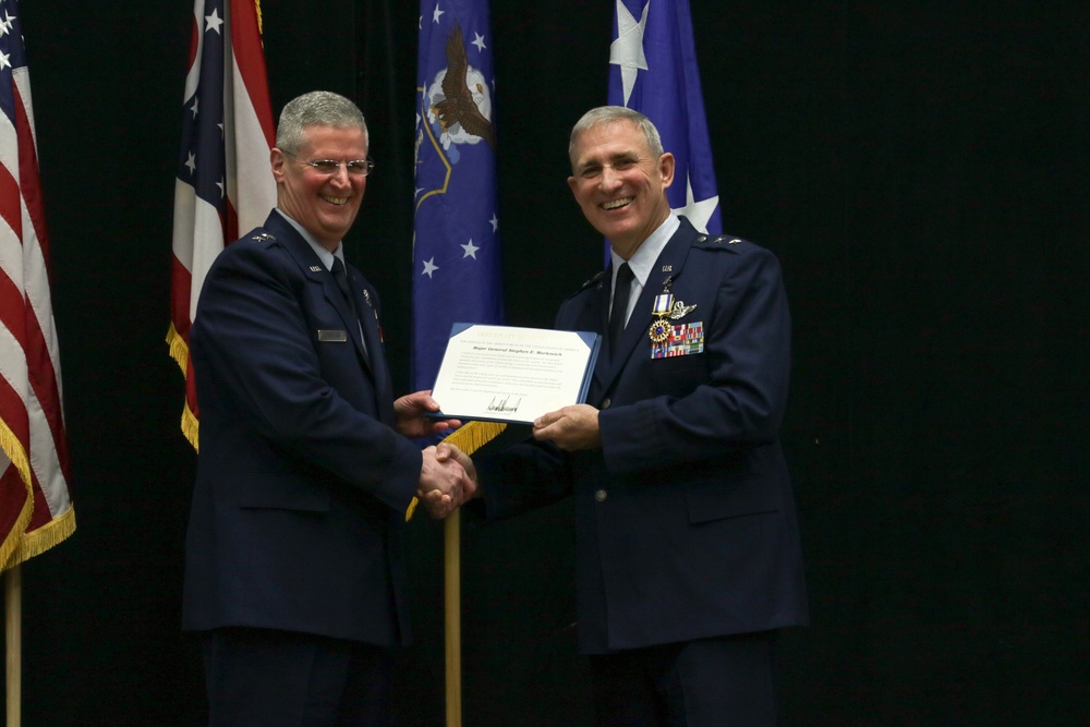 Ohio Air National Guard commander’s career celebrated at retirement ceremony