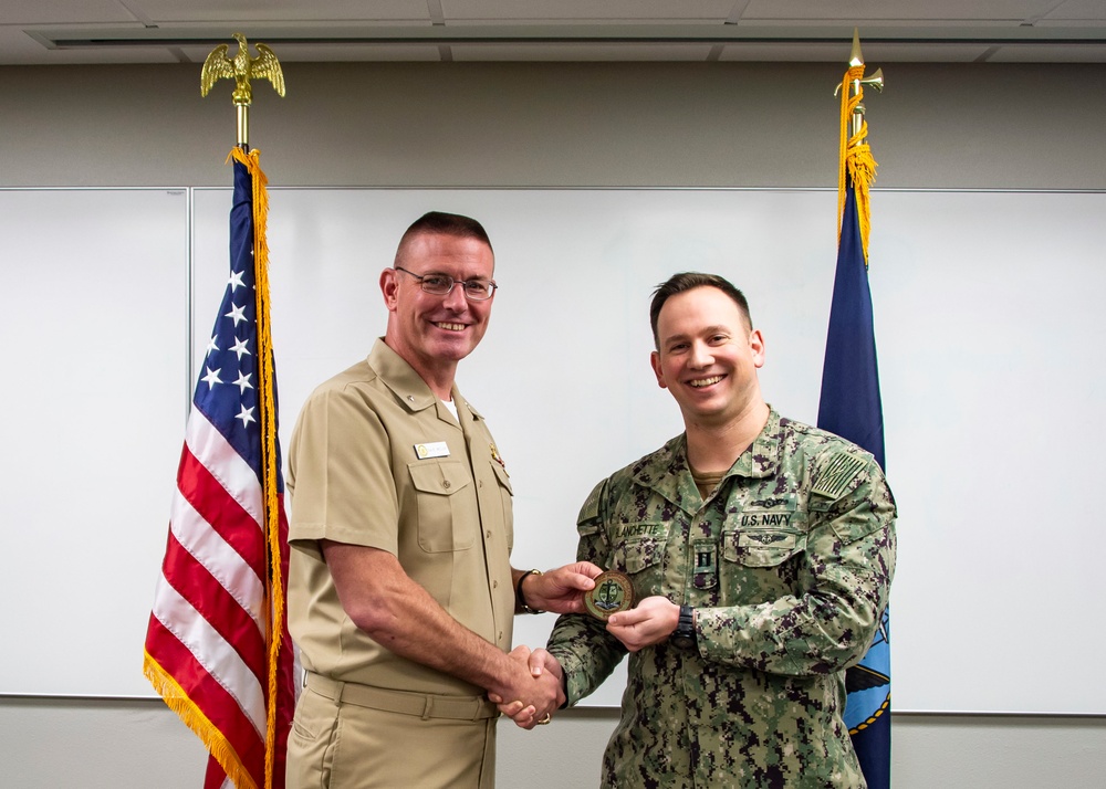 IW Community First: NIWDC Warfare Tactics Instructor Patched at SMWDC