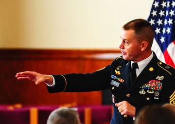 ‘True-Blue Chem Dawg’ to Retire after Three Decades of Service