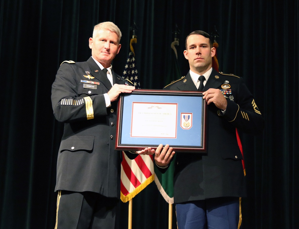 Special Forces Instructor Receives Solder's Medal