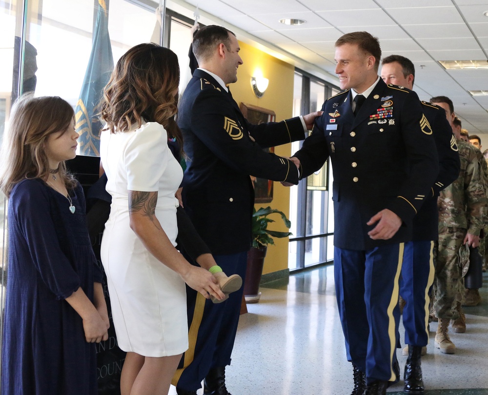 Special Forces Instructor Receives Soldier's Medal