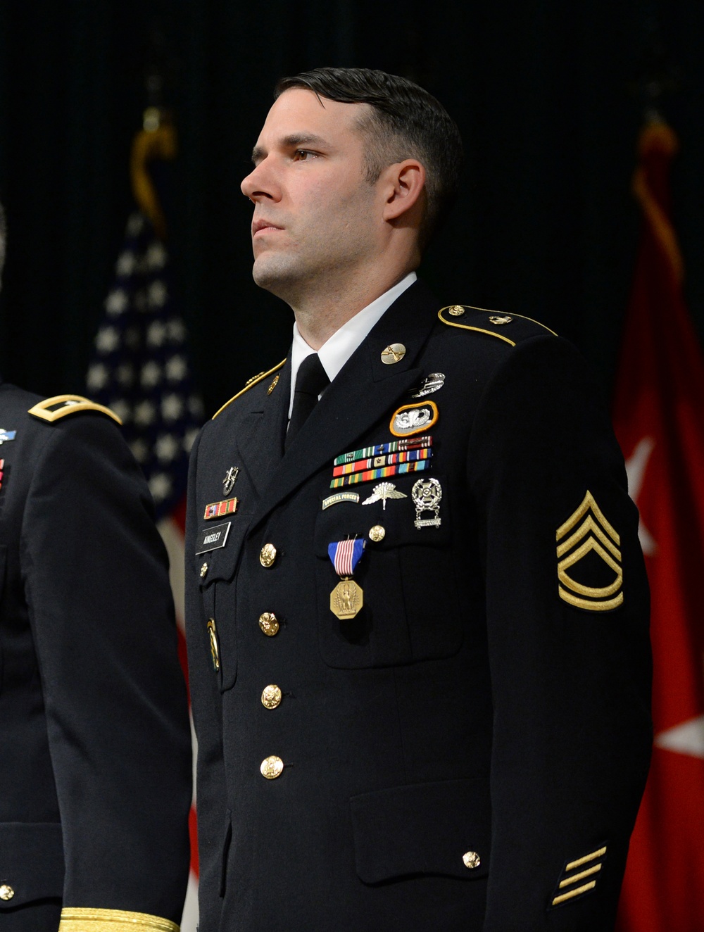 Special Forces Instructor Receives Soldier's Medal