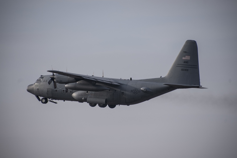 Lt. Col. Robert &quot;Zippy&quot; Dunlap has Final Flight with 179th Airlift Wing