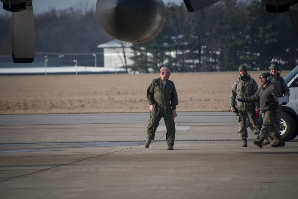 Lt. Col. Robert &quot;Zippy&quot; Dunlap has Final Flight with 179th Airlift Wing