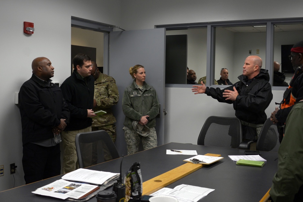 Sec Hooks visits NCNG Soldiers’ training event