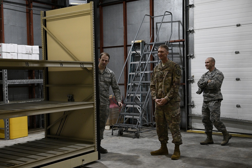 ACC CE chief learns about Airmen's resolutions