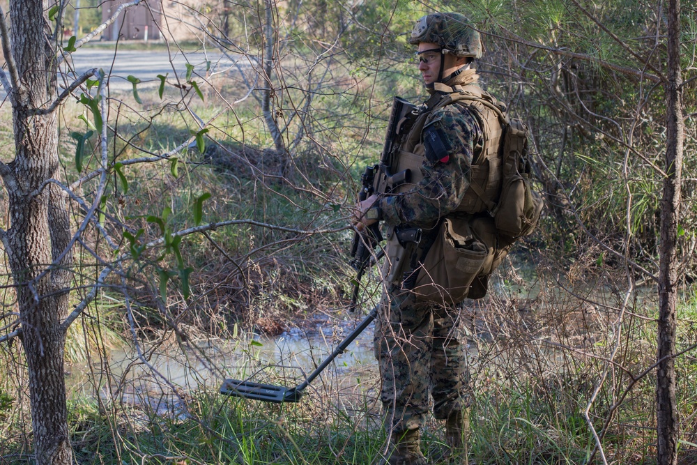 Explosive Ordnance Disposal Marines participate in field exercise