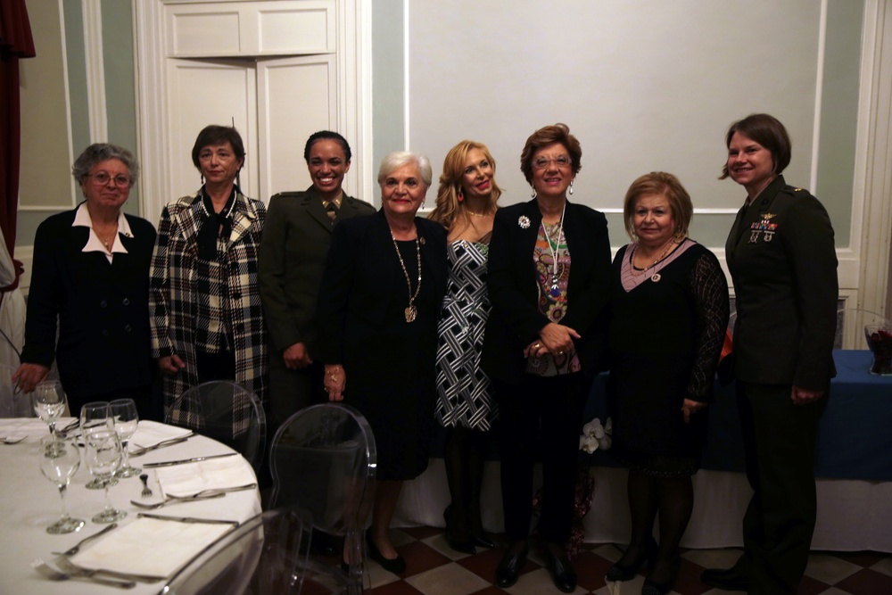 SPMAGTF Marines Attend BPW Event