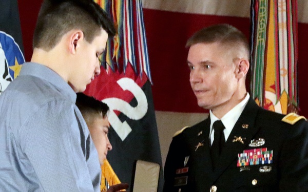 Soldier killed in Afghanistan in 2009 awarded Distinguished Service Cross