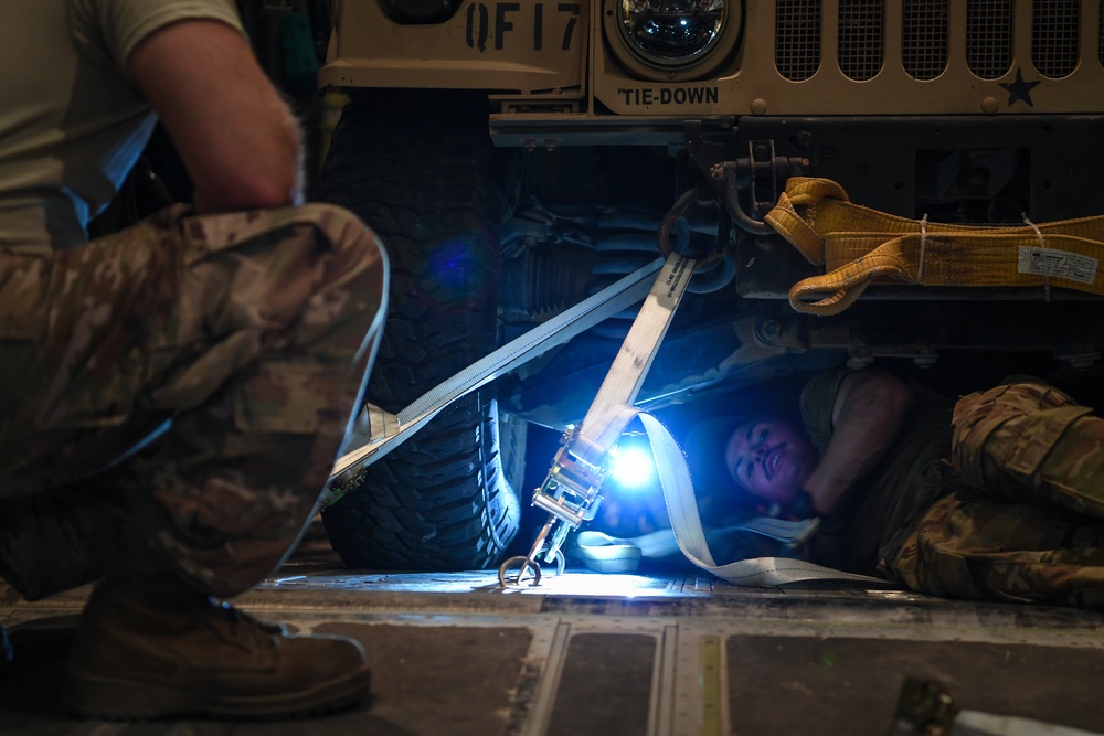 75th Expeditionary Airlift Squadron Supports Personnel Recovery Training Exercise