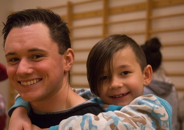 MRF-E 19.1 Visits Sami School