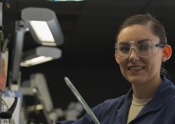 Dental tech sets the crown standard