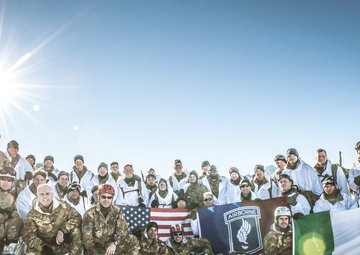 Paratroopers Prove Prowess In Alpine Passage