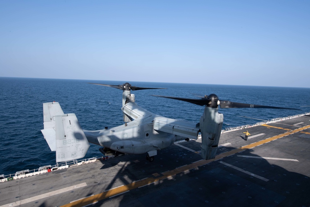 The amphibious assault ship USS Essex (LHD) 2 conducts flight operations