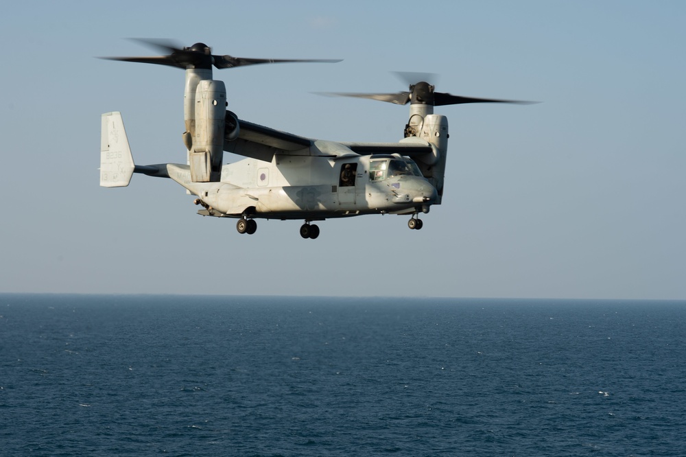 The amphibious assault ship USS Essex (LHD) 2 conducts flight operations