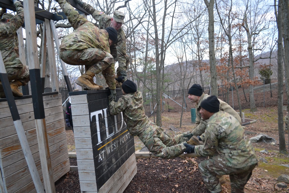 DVIDS - Images - New York Army National Guard leaders test themselves ...