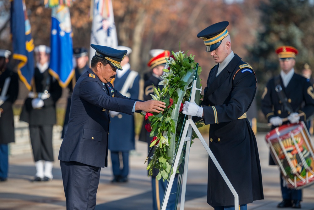 Air Chief Mashal Hadi Tjahjanto, Commander-in-Chief, Indonesian Armed Forces, Participates in an Armed Forces Full Honors Wreath-Laying Ceremony at the Tomb of the Unknown Soldier