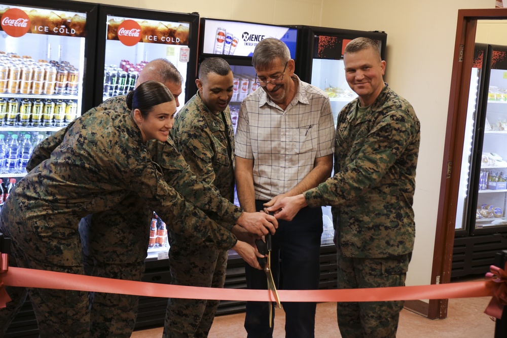 MCB Quantico's sergeant major opens TBS mini mart with ribbon cutting ceremony