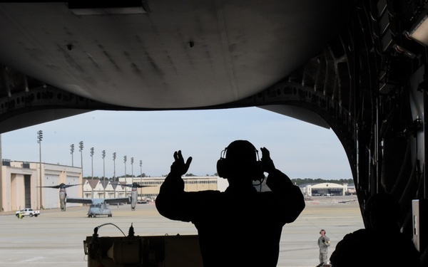 Army, Air Force performs HIMARS exercise in C-17