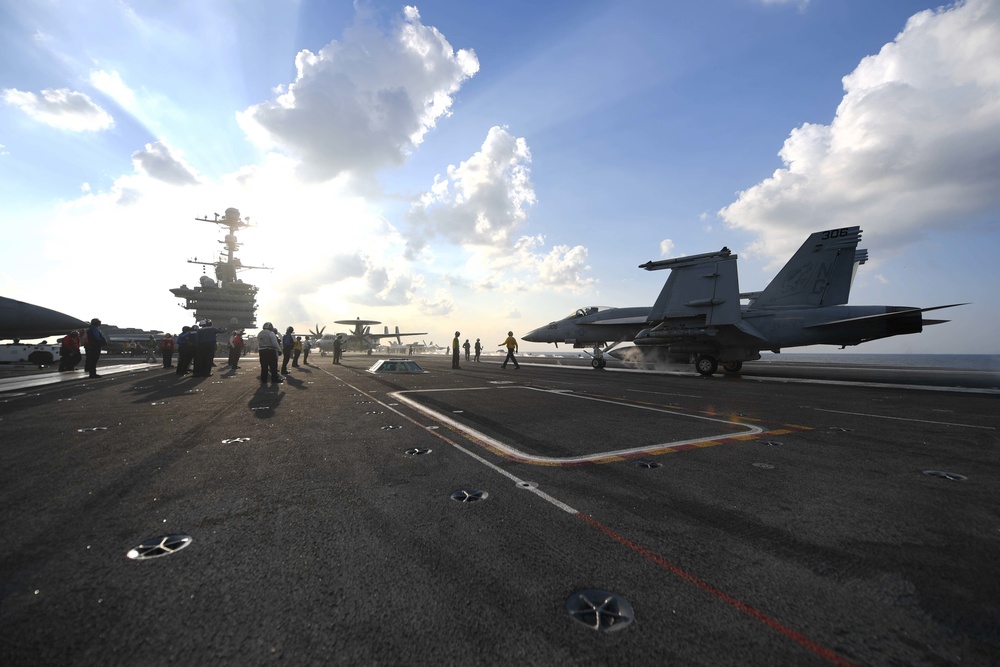 The aircraft carrier USS John C. Stennis (CVN 74) conducts flight operations