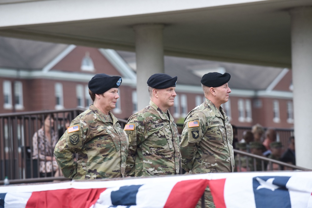 Cadet Command and Fort Knox welcome new commander