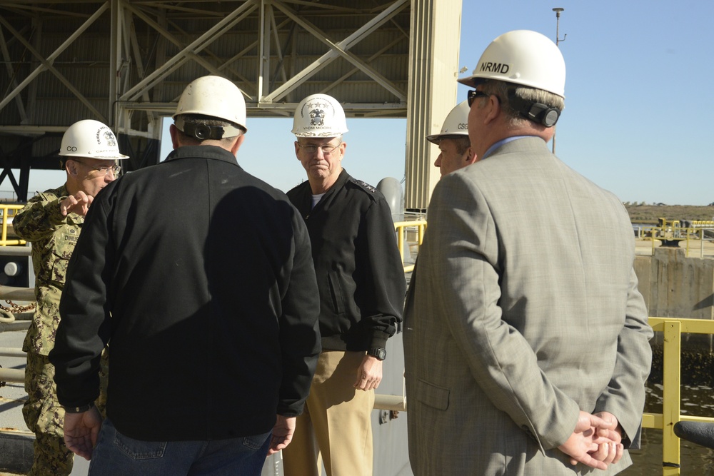 VADM Moore Visits Naval Submarine Base Kings Bay