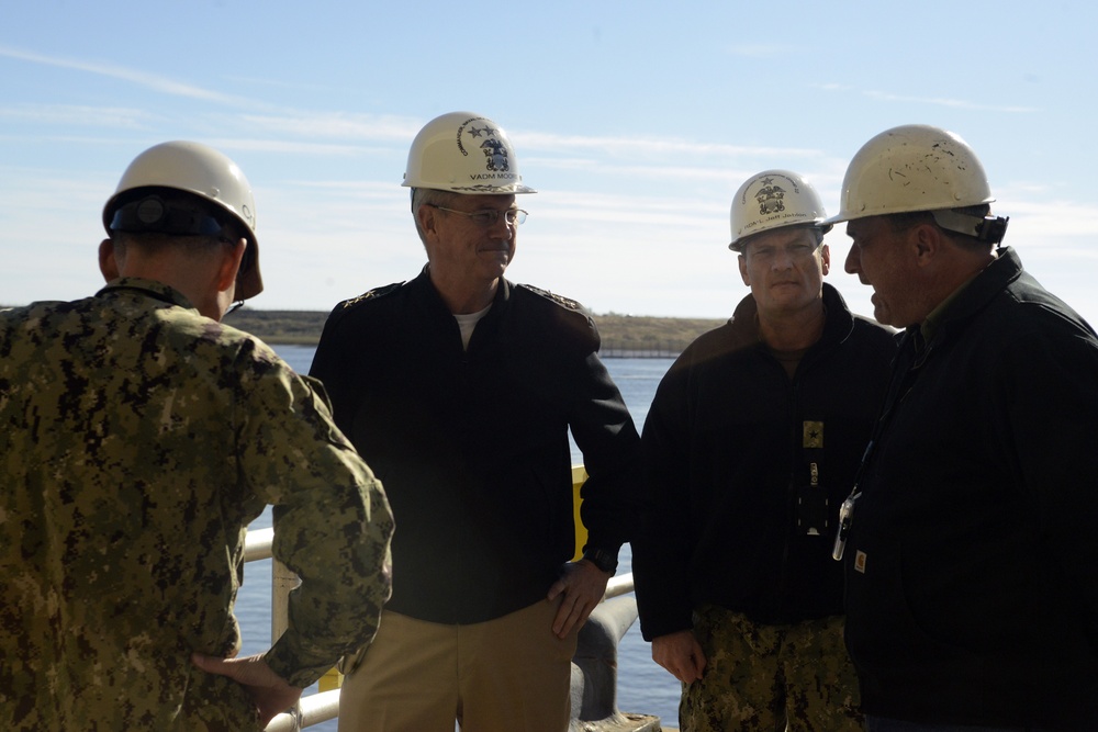 VADM Moore Visits Naval Submarine Base Kings Bay