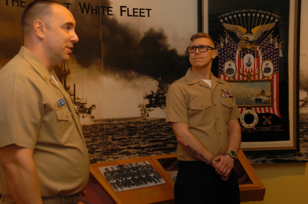 Naval Museum hosts a re-enlistment