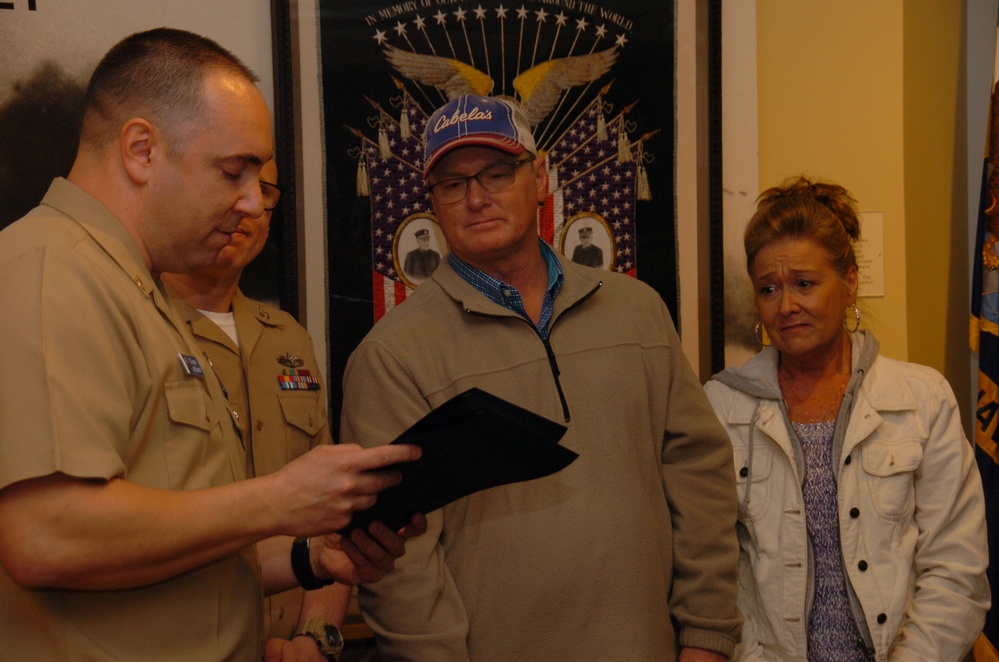 Naval Museum hosts a re-enlistment ceremony