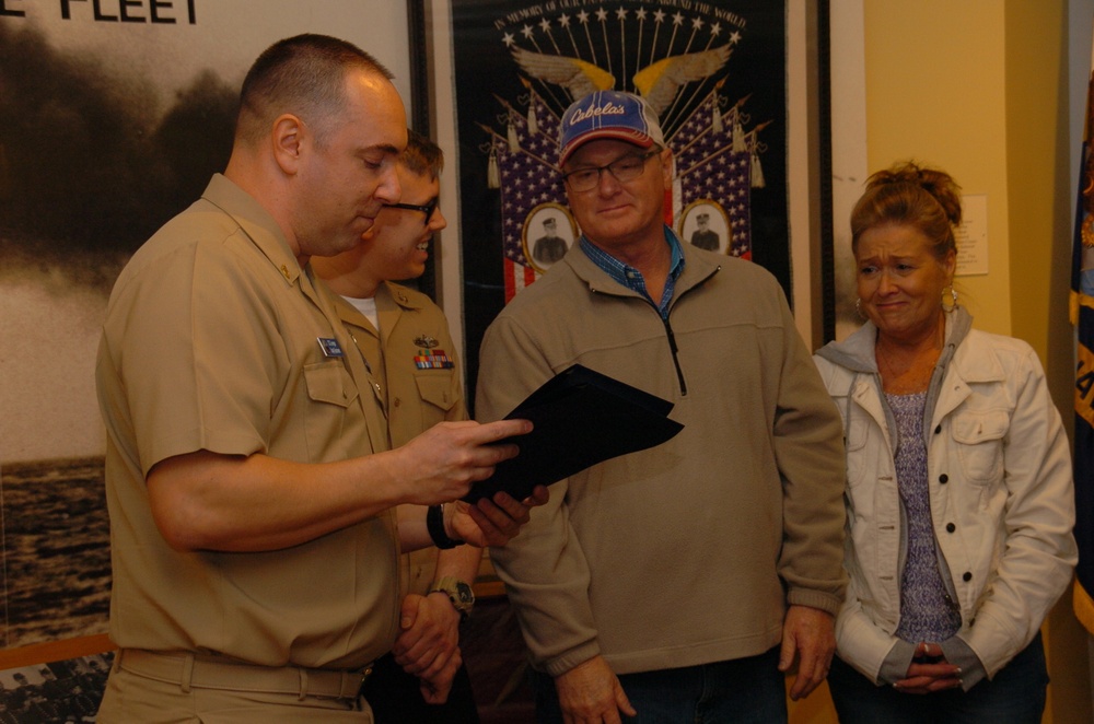 Naval Museum hosts a re-enlistment ceremony