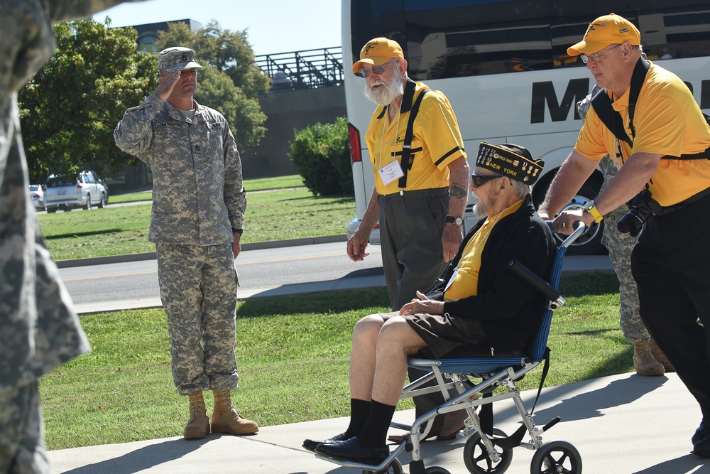 83rd ID WWII veterans visit Fort Knox