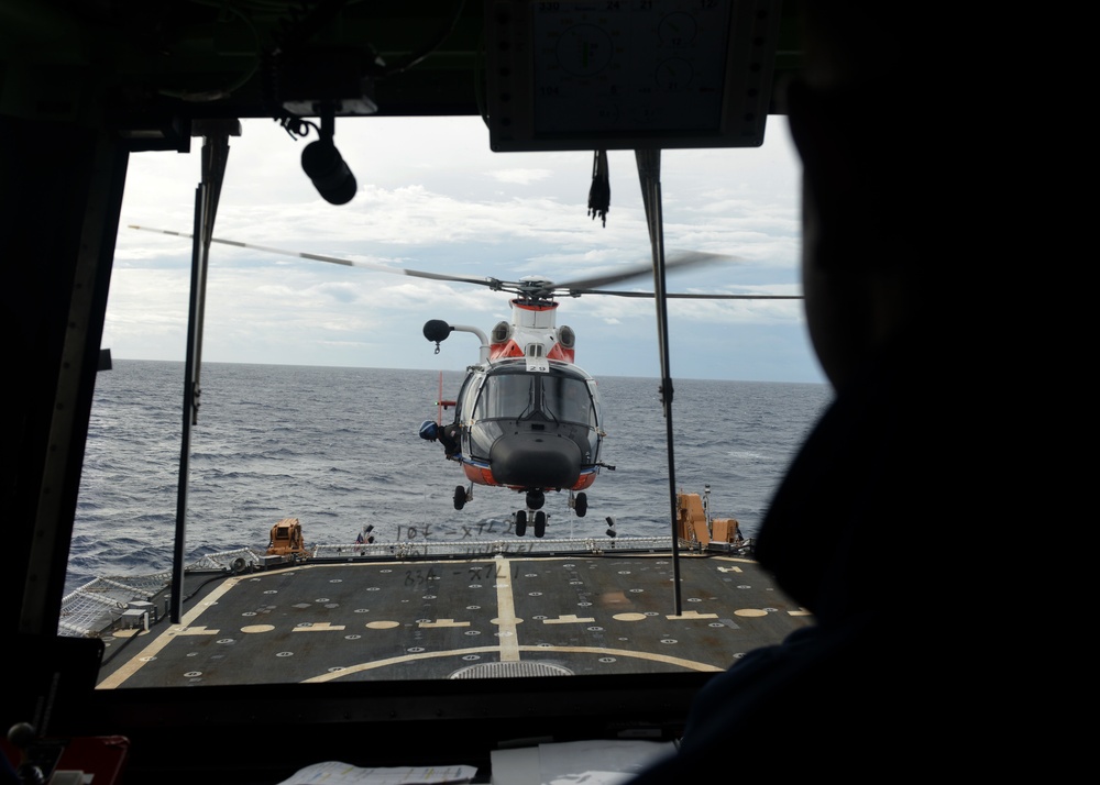 Coast Guard cutter conducts air operations