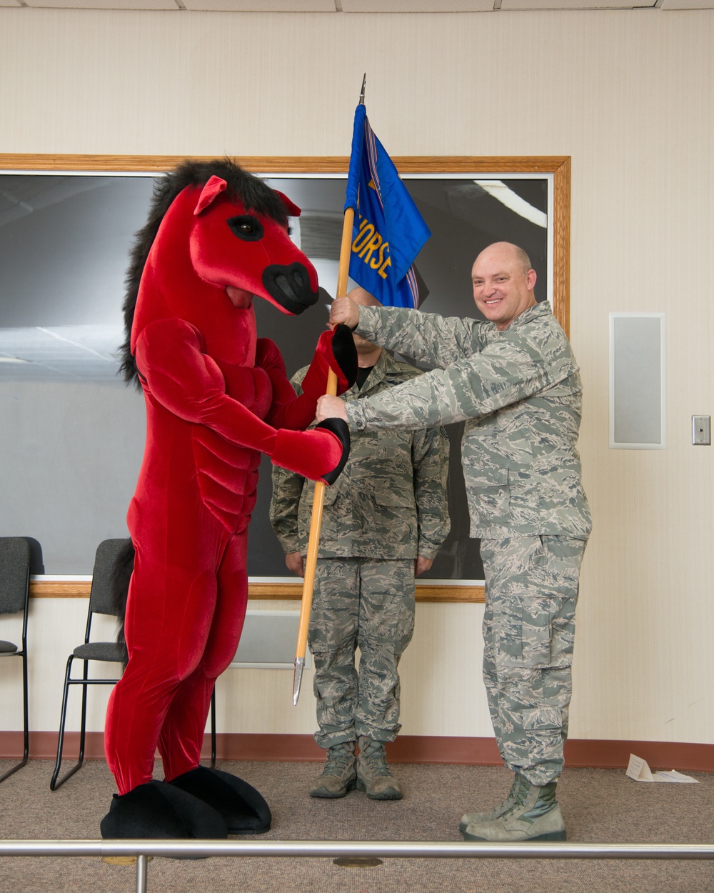 203rd RED HORSE welcomes new commander