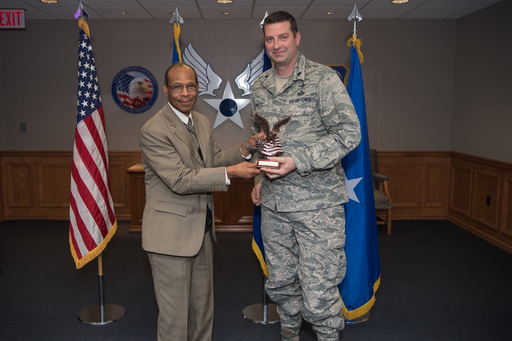 2018 Air Force Life Cycle Management Center Program and Test Management awards ceremony