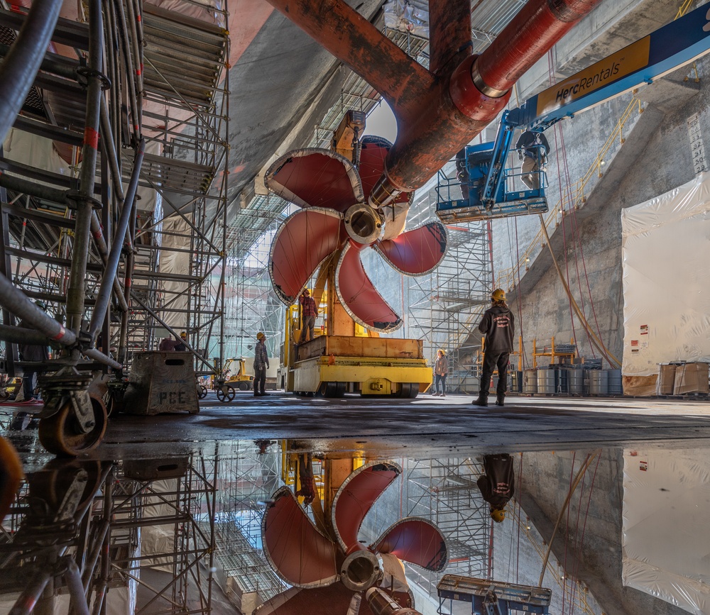 Nimitz propeller installation