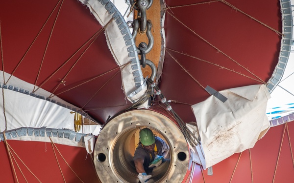 Nimitz propeller installation