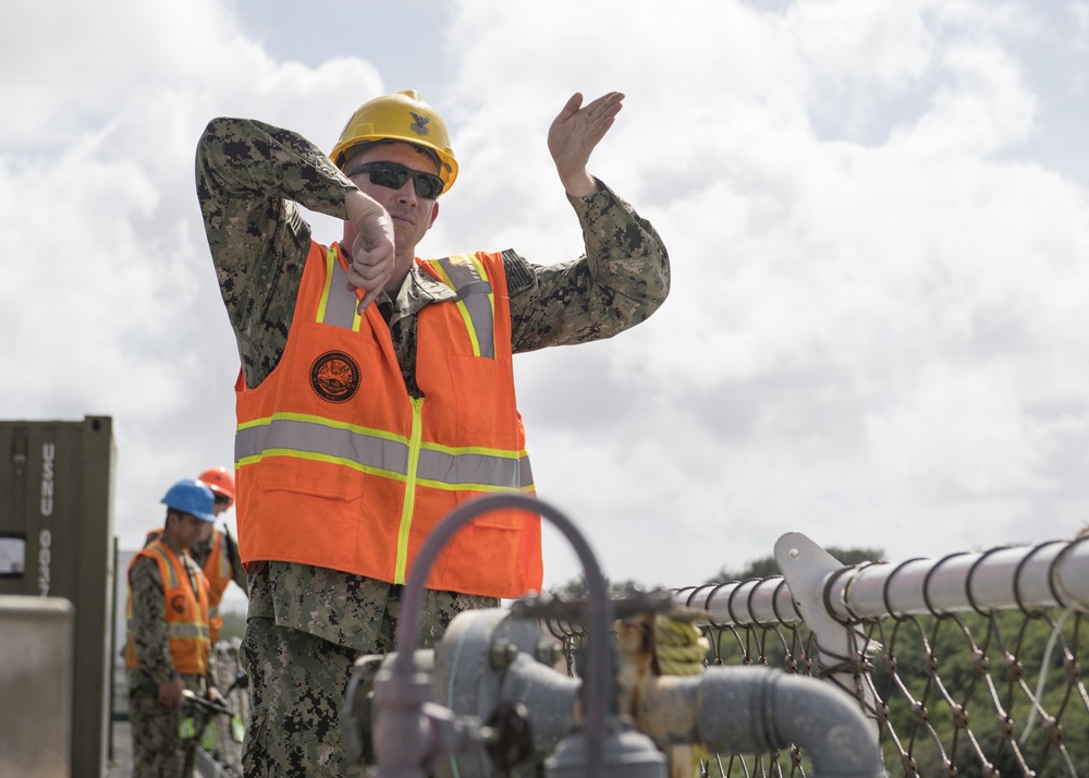 NCHB 1, Detachment Guam, Conduct Offload Operations Aboard USNS GYSGT Fred W. Stockham