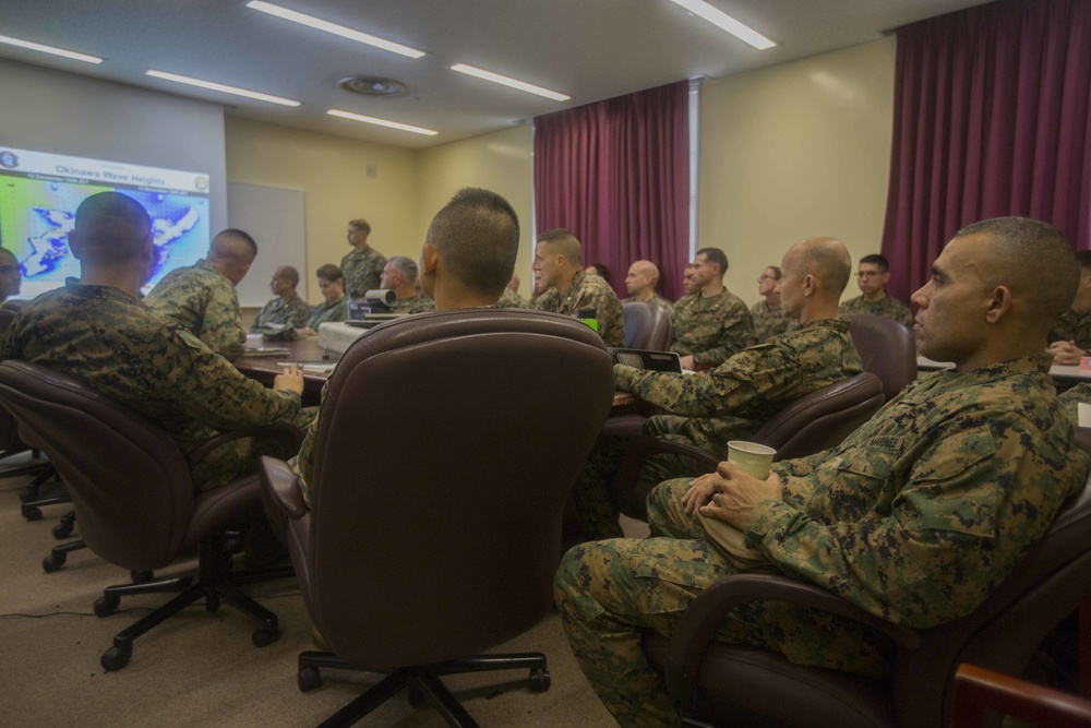 31st MEU Command Sits in on Brief