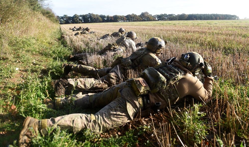 U.S. Air Force’s 352nd SOSS team conducts field training exercises