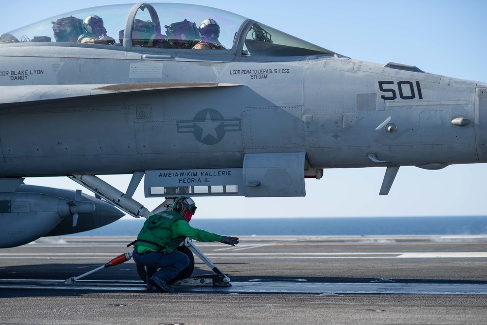 The aircraft carrier USS John C. Stennis (CVN 74) conducts flight operations