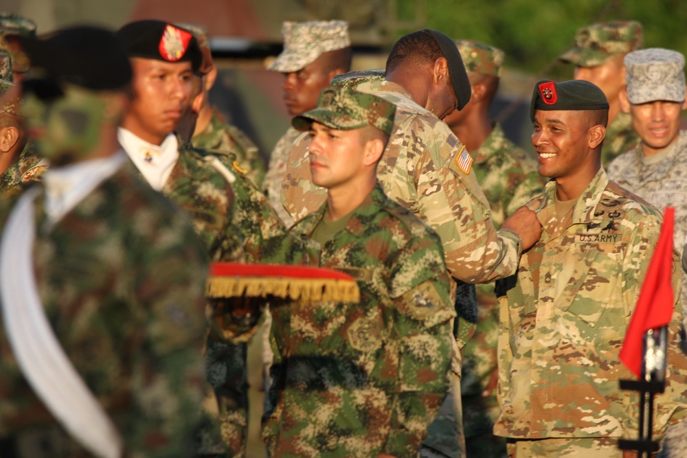 DVIDS Images SOCSOUTH Soldier graduates from the Colombia military