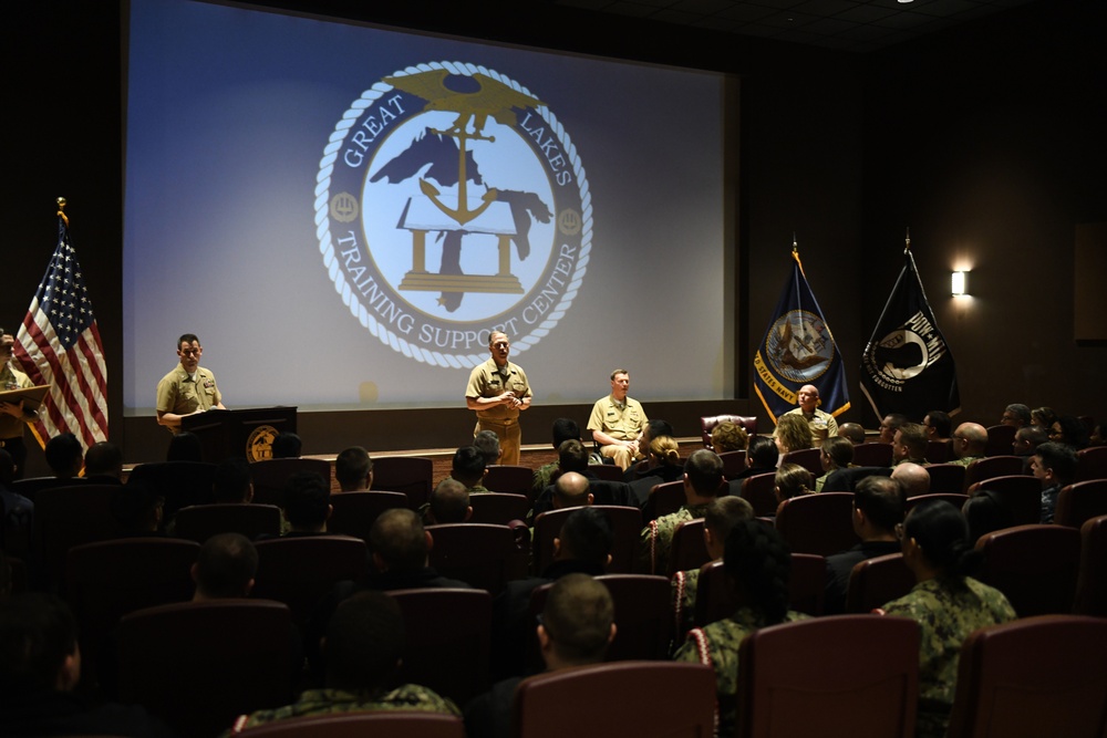 TSC Great Lakes Holds Change of Command Ceremony