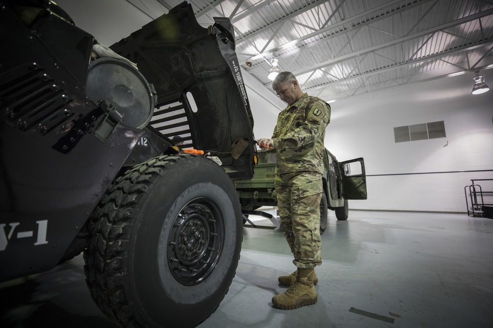 254th RTI Soldiers train local police departments in Humvee course