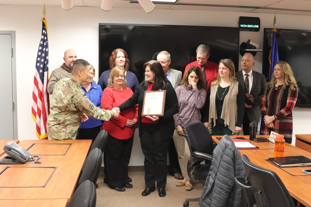 Fort McCoy receives commendation certificate from Wisconsin governor