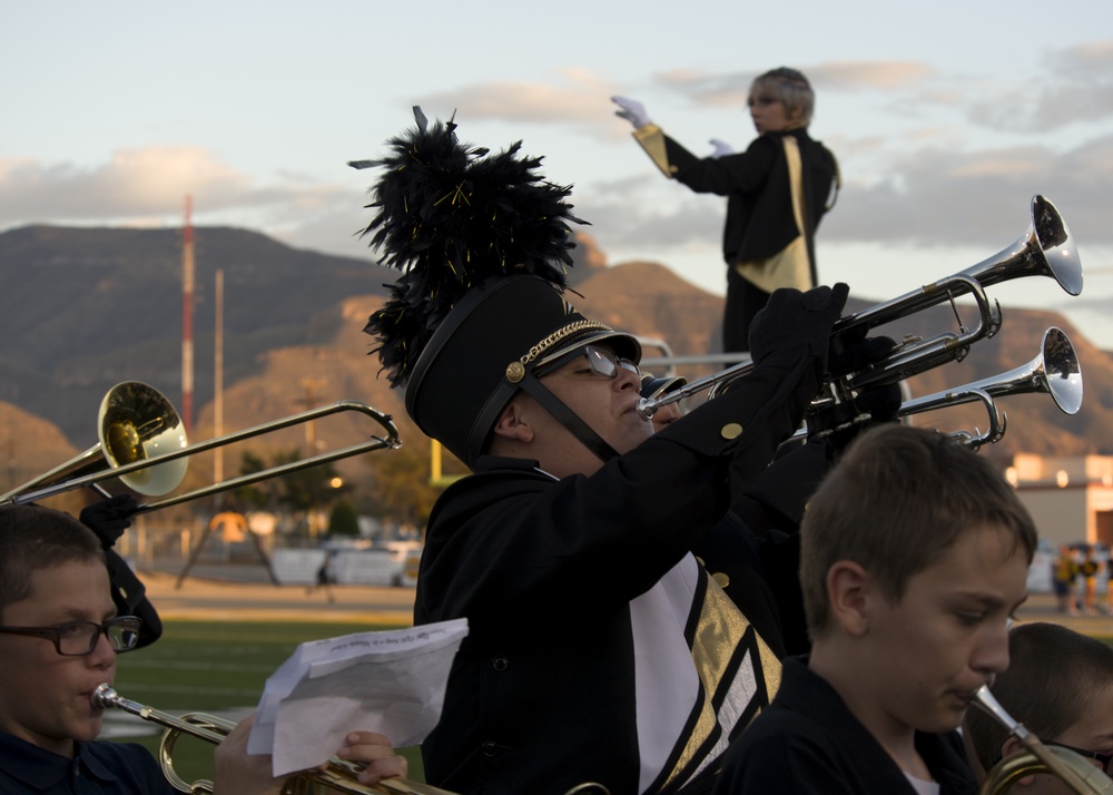 Alamogordo High School hosts military appreciation night