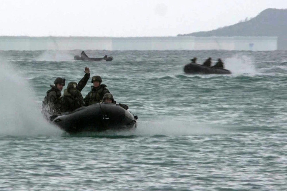 31st MEU Marines Boat Raid